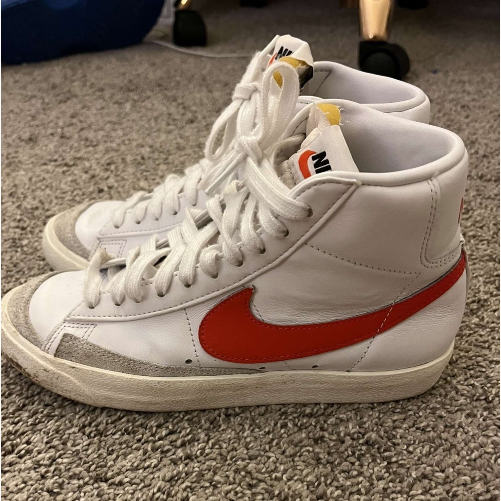 Nike Blazers (W6.5)